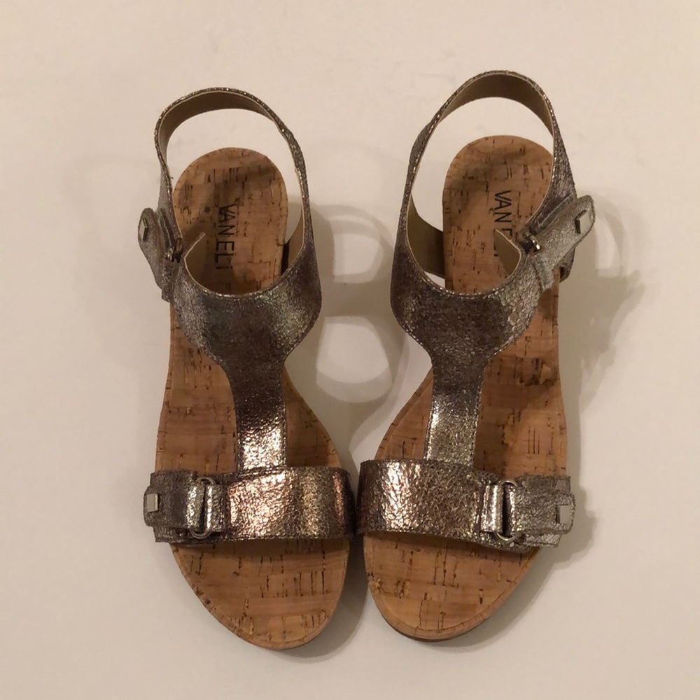 Vaneli Kareri metallic heel with cork bottom